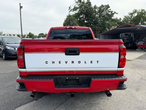 Used 2018 Chevrolet Silverado 1500 Custom w/ Custom Value Package AWD/4WD image 7