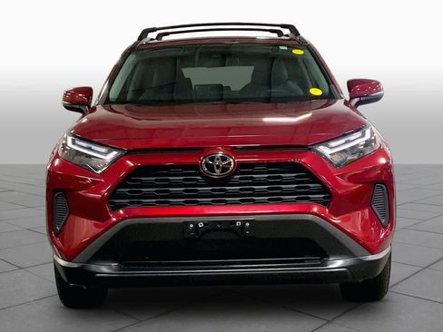 Used 2023 Toyota RAV4 XLE w/ Convenience Package AWD/4WD image 4
