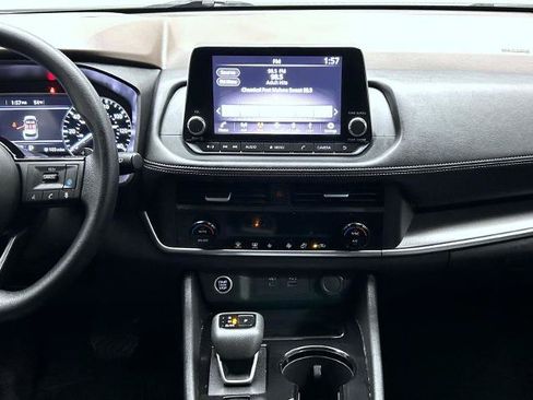 Certified 2023 Nissan Rogue SV AWD/4WD image 13