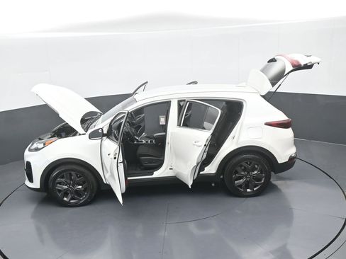 Used 2022 Kia Sportage LX w/ LX FWD Value Edition Package image 54