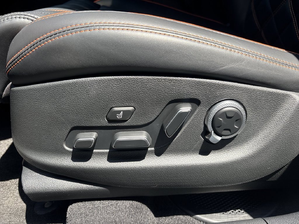 Used 2026 Genesis GV70 3.5T Sport Prestige AWD/4WD image 14