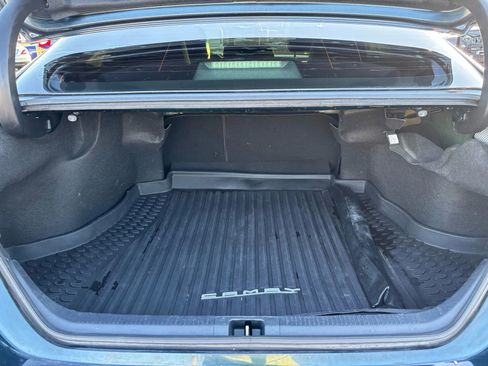 Used 2020 Toyota Camry SE image 23