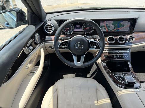 Used 2019 Mercedes-Benz E 300 image 29