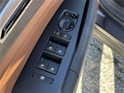 New 2026 Kia Sportage X-Line w/ X-Line Premium Package image 8