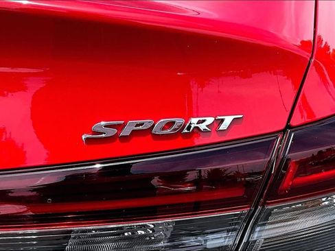 Certified 2025 Honda Civic Sport image 22