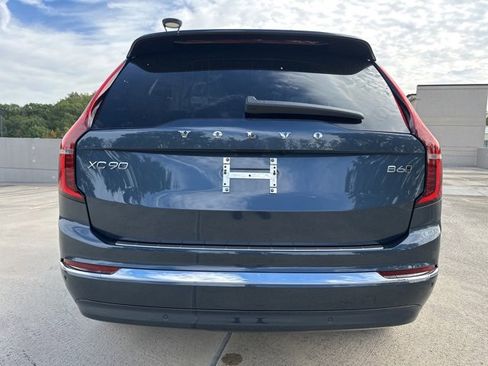 New 2026 Volvo XC90 B6 Plus w/ Protection Package Premier image 6