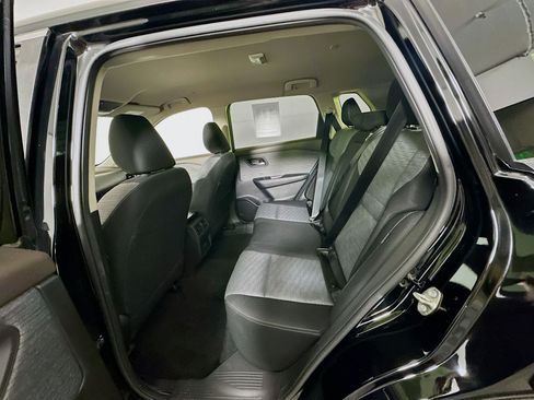 Used 2023 Nissan Rogue SV FWD image 25