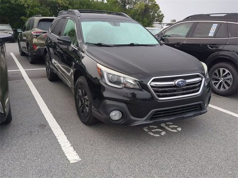 Used 2018 Subaru Outback 2.5i Premium image 4