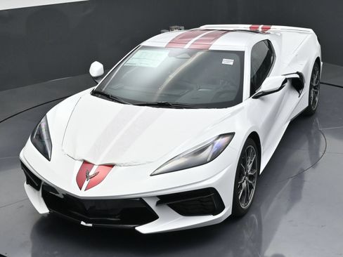 New 2027 Chevrolet Corvette Stingray Coupe w/ 1LT RWD image 43