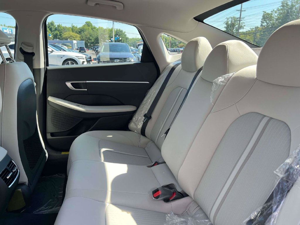 New 2026 Hyundai Sonata Blue FWD image 7
