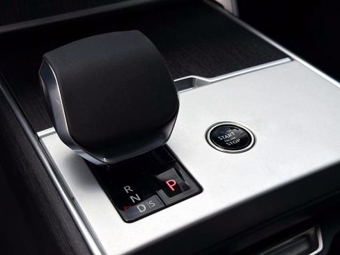 New 2026 Land Rover Range Rover SE AWD/4WD image 27