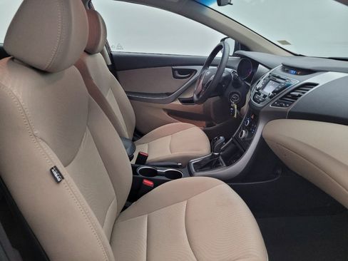 Used 2016 Hyundai Elantra SE w/ Option Group 02 FWD image 21