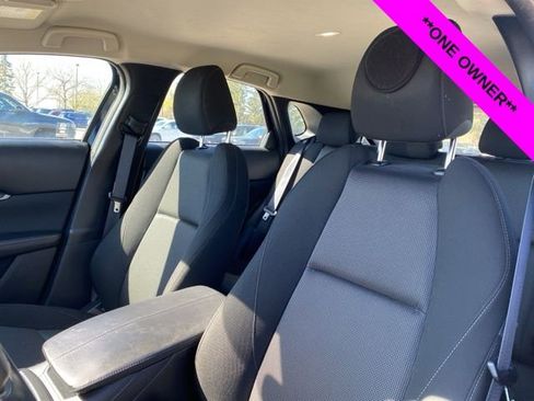 Used 2023 MAZDA CX-30 AWD 2.5 S image 2