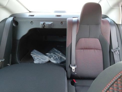 New 2026 Nissan Sentra SR w/ Floor Mat Package image 27