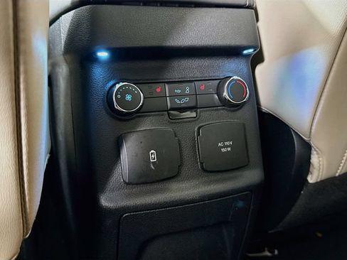 Used 2016 Ford Explorer Platinum AWD/4WD image 26