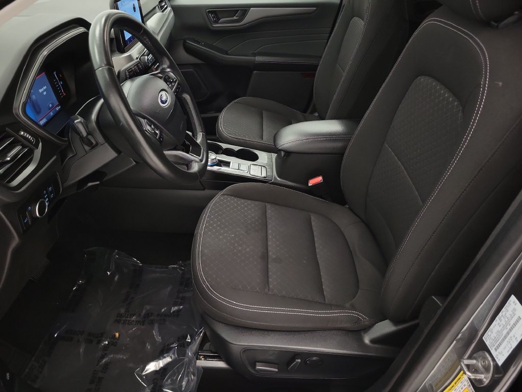 Used 2024 Ford Escape Active FWD image 8