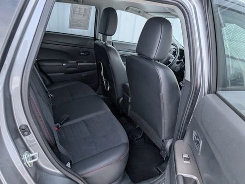 Used 2024 Mitsubishi Outlander Sport ES image 18