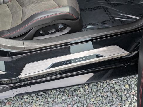 Used 2020 Chevrolet Corvette Stingray Premium Cpe w/ 3LT Preferred Equipment Group image 11