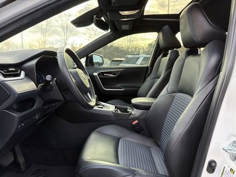 Used 2022 Toyota RAV4 XSE image 10