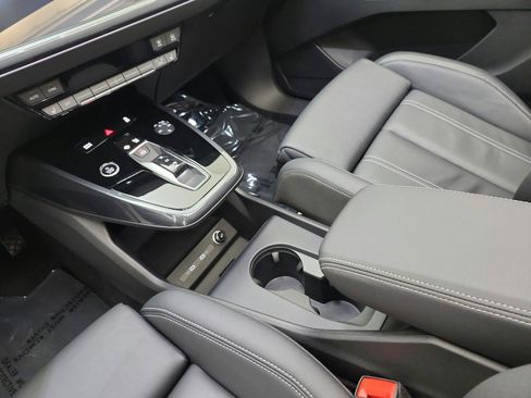 Used 2023 Audi Q4 e-tron Premium w/ Convenience Package AWD/4WD image 11