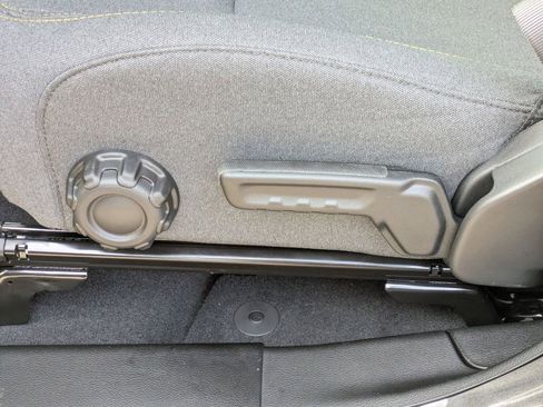 New 2026 Jeep Gladiator Sport image 14