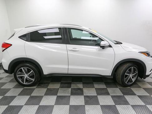 Used 2022 Honda HR-V EX image 8