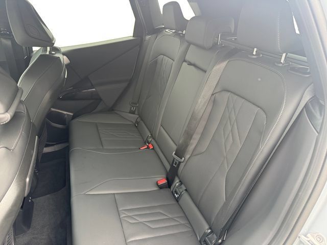 Used 2026 BMW X3 xDrive30i w/ Premium Package AWD/4WD image 21