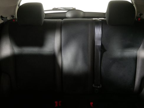 Used 2015 Nissan Juke S image 13