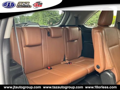 Used 2019 Toyota Highlander Limited Platinum AWD/4WD image 13