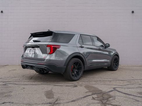 Used 2022 Ford Explorer ST w/ Equipment Group 401A AWD/4WD image 7