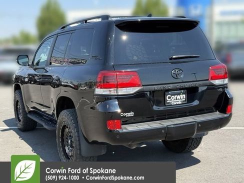 Used 2021 Toyota Land Cruiser Heritage Edition AWD/4WD image 17