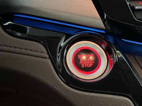 Used 2025 Honda Odyssey Touring image 36