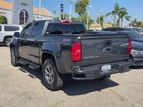 Used 2017 Chevrolet Colorado Z71 RWD image 6