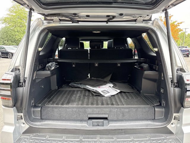 Used 2026 Toyota 4Runner Platinum AWD/4WD image 12