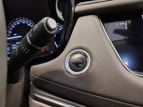 Used 2019 Cadillac XT5 Luxury image 27