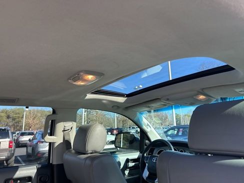 Used 2015 Toyota Sequoia Limited image 18