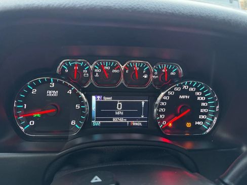 Used 2018 Chevrolet Tahoe LT w/ Luxury Package image 13