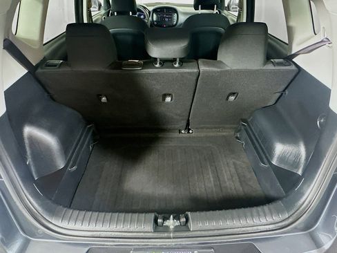Used 2025 Kia Soul LX w/ LX Technology Package image 27