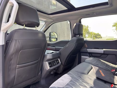Used 2026 Ford F250 Lariat w/ Black Appearance Package AWD/4WD image 15