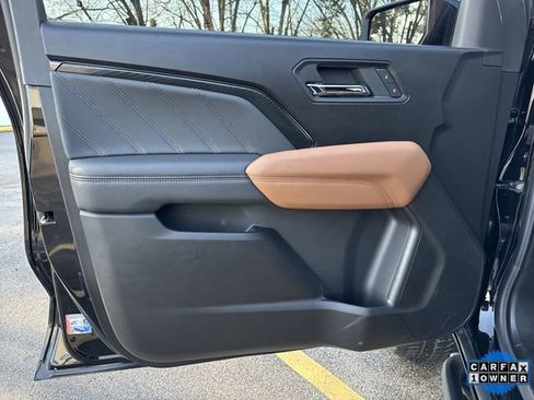 Used 2025 GMC Canyon AT4 w/ Nightfall Edition image 22