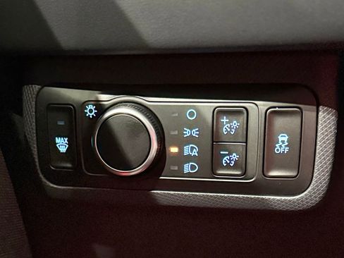 New 2026 Ford Mustang Mach-E Premium image 61