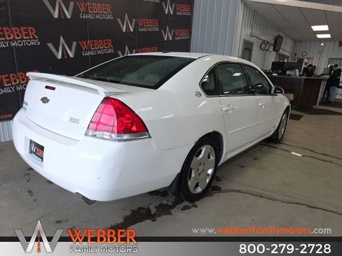 Used 2007 Chevrolet Impala SS w/ Convenience Package image 4