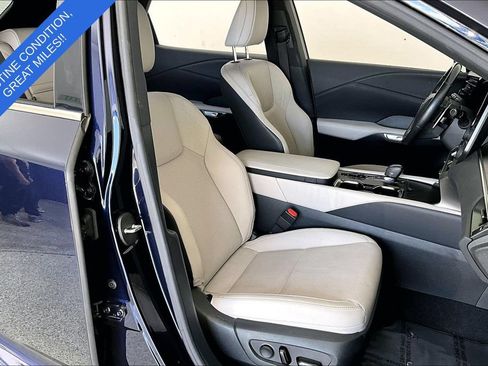 Used 2023 Lexus RX 350 Premium w/ Cold Area Package FWD image 8