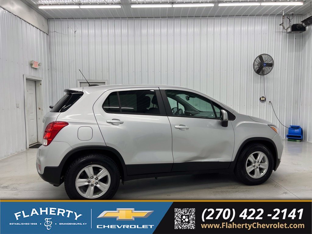 Used 2020 Chevrolet Trax LS w/ Tint and Cruise Package FWD image 2