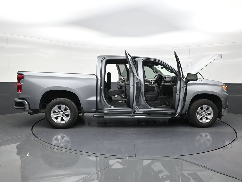 Used 2024 Chevrolet Silverado 1500 LT RWD image 26
