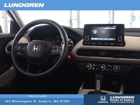 Used 2024 Honda HR-V LX image 5