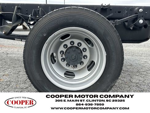 Used 2024 RAM 4500 Tradesman image 17