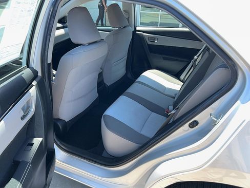 Used 2019 Toyota Corolla LE FWD image 6