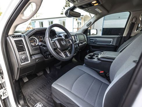 Used 2022 RAM 1500 Classic SLT w/ Protection Group AWD/4WD image 22