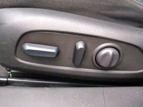 Used 2024 Chevrolet Malibu LT image 16